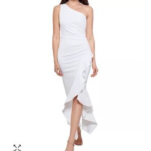 XSCAPE
Petite Ruffled One-Shoulder Gown